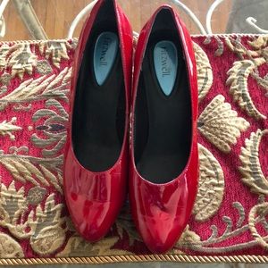 Women’s Fitzwell Red Patent Leather 3” Heels Size 11